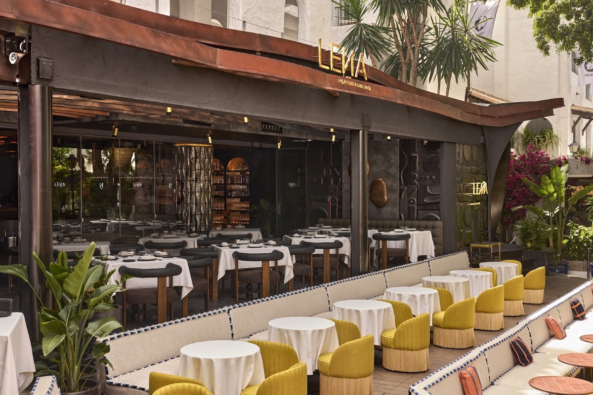 Leña Marbella. Las brasas x Dani García