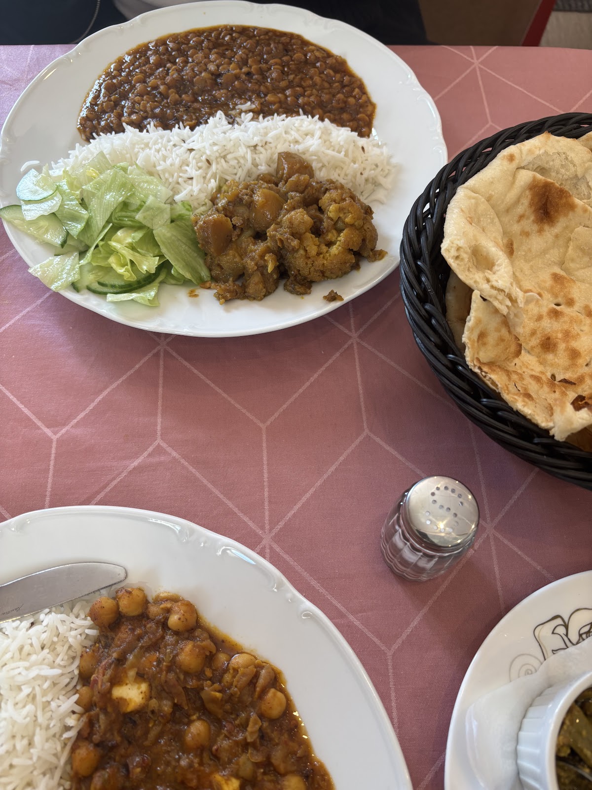 Roshani Indisk Restaurang