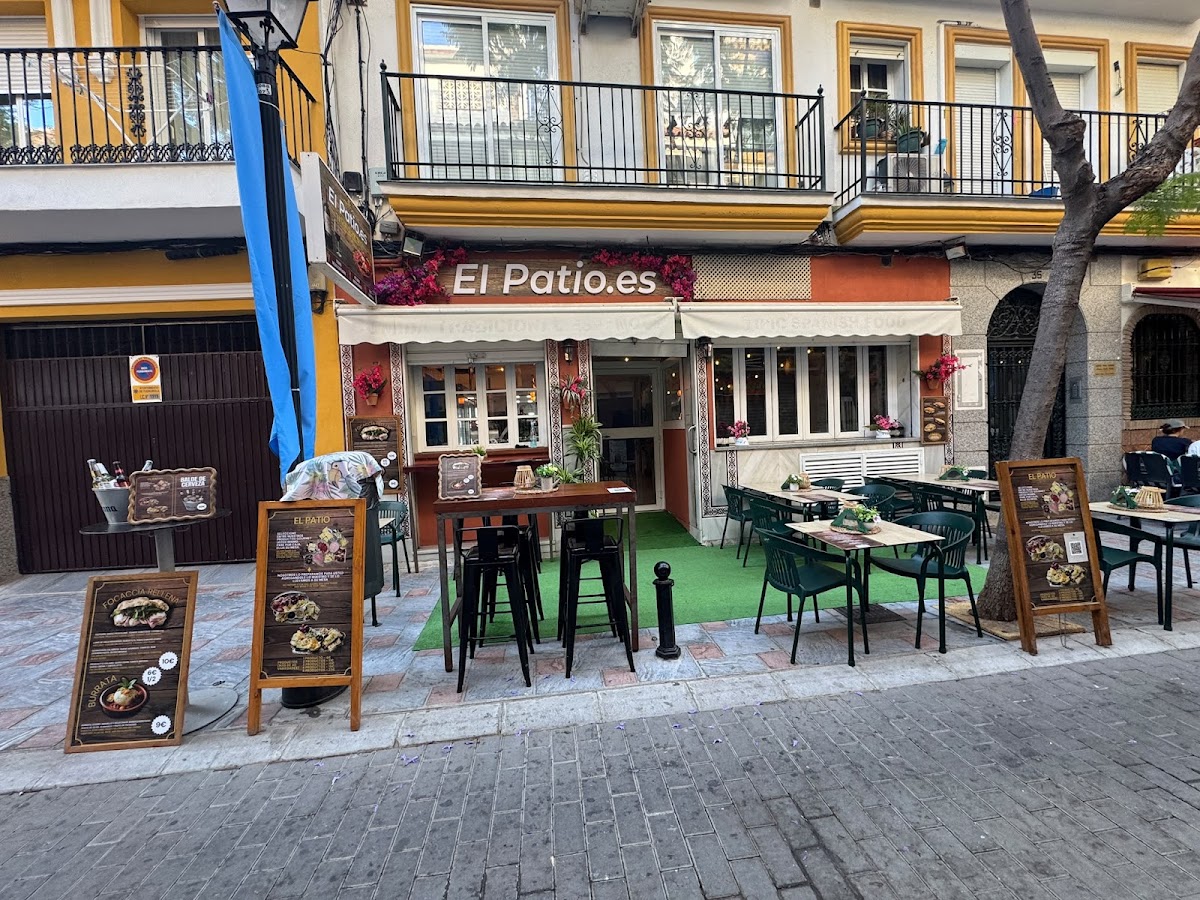 El Patio.es Tablas, tapas italianas