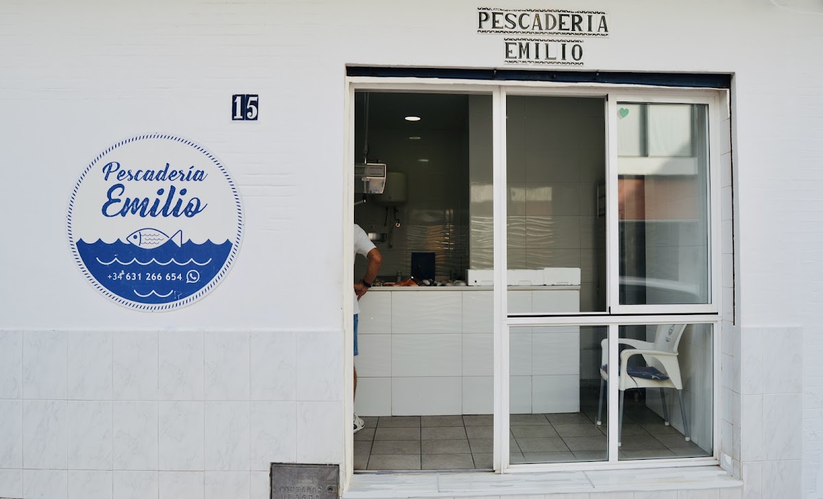 Pescadería Emilio - Pescado y marisco fresco en San Pedro Alcántara