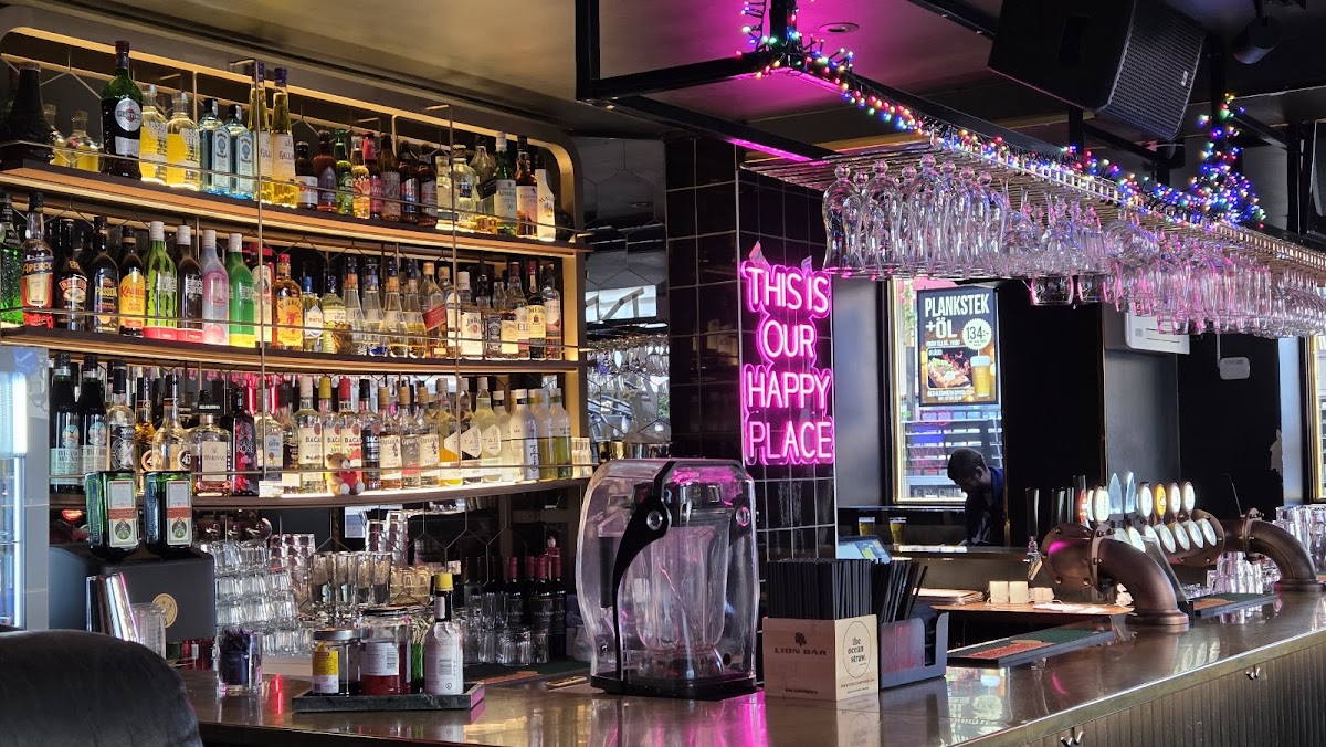Lion Bar