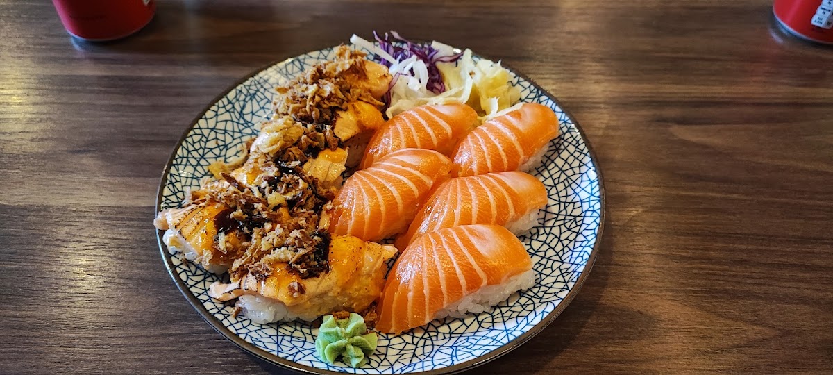 AKAI KOI SUSHI